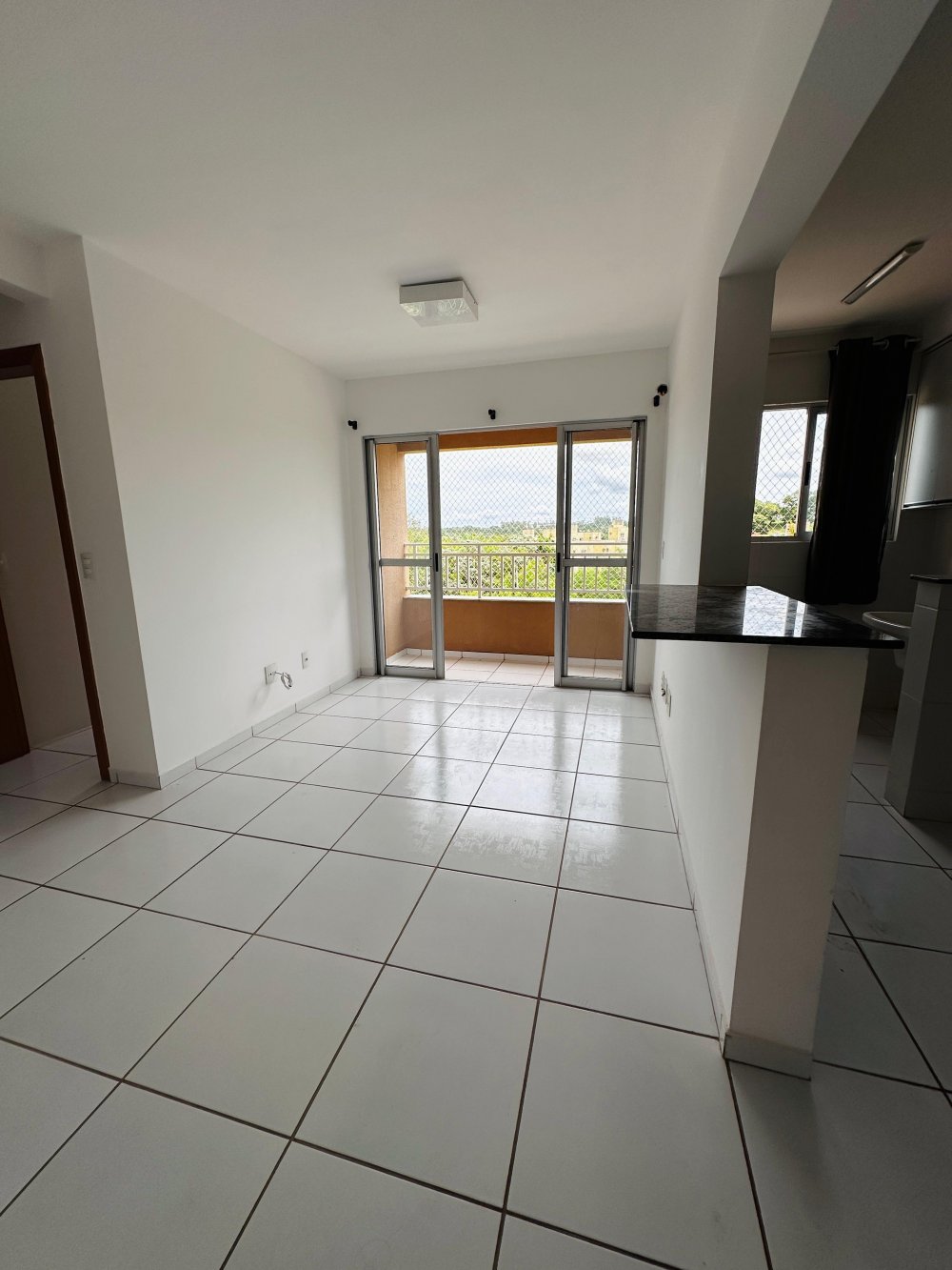 Apartamento - Venda - Despraiado - Cuiabá - MT